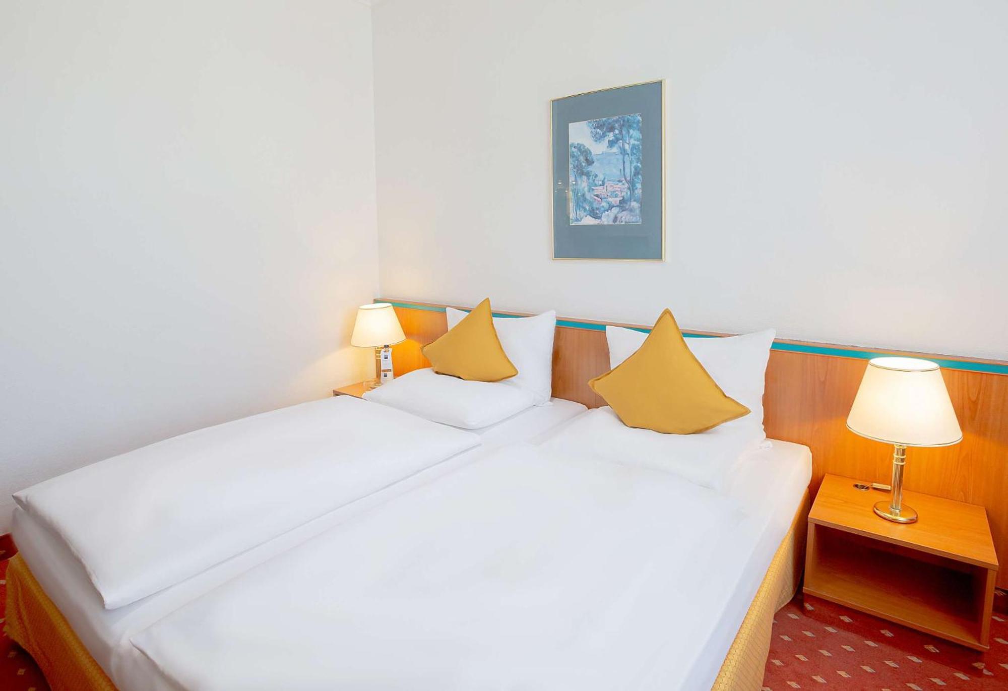 Dorint Hotel Lipsia Esterno foto