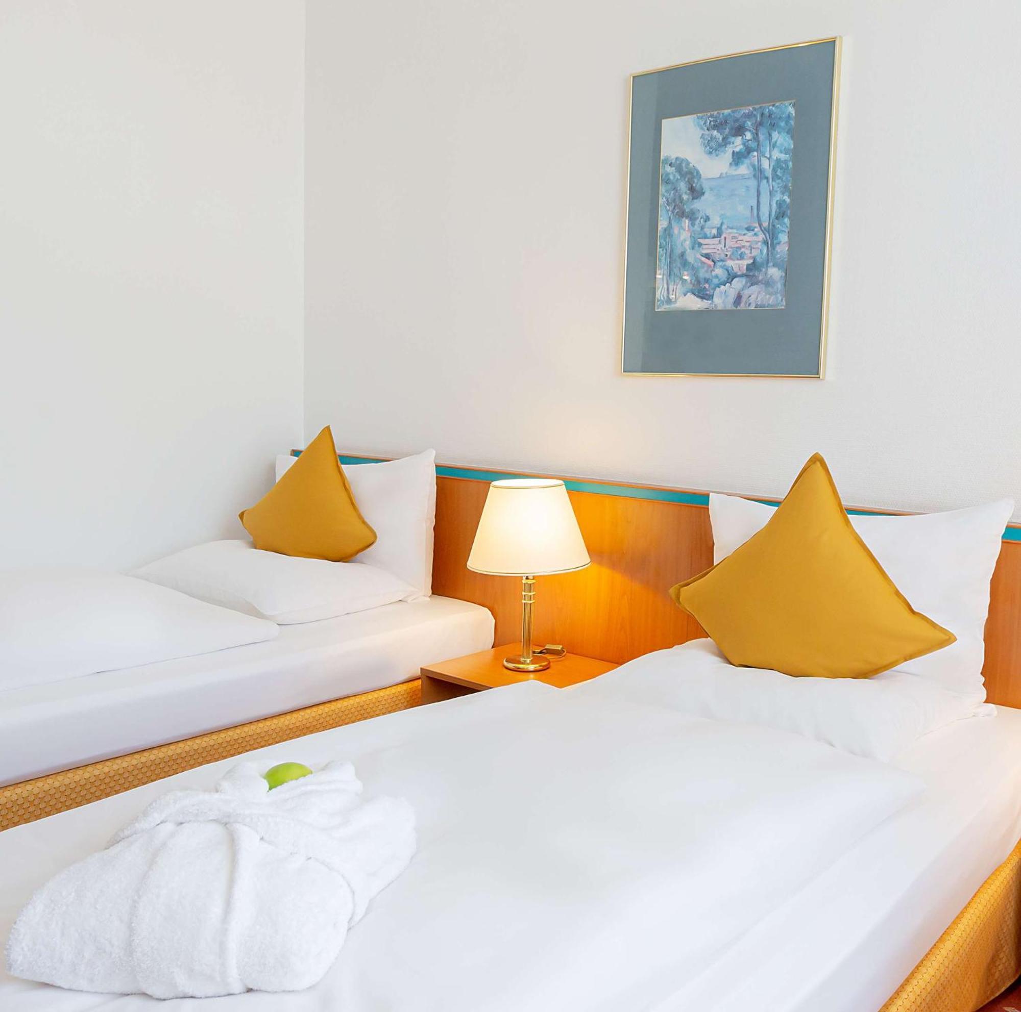Dorint Hotel Lipsia Esterno foto